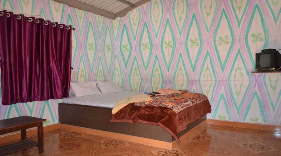 Dormatory room in murud dapoli at hotelinkonkan.com