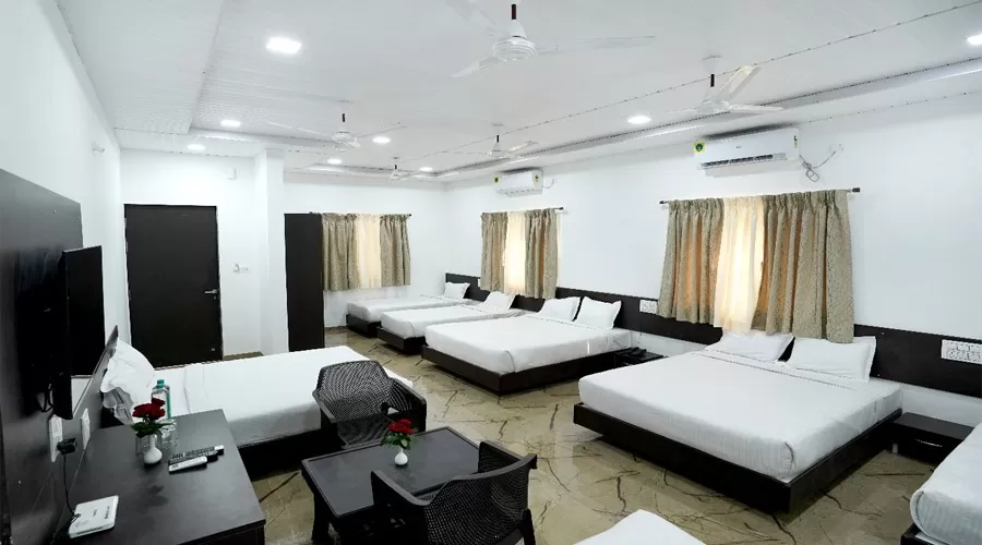 Fintastic Beach Resort Diveagar