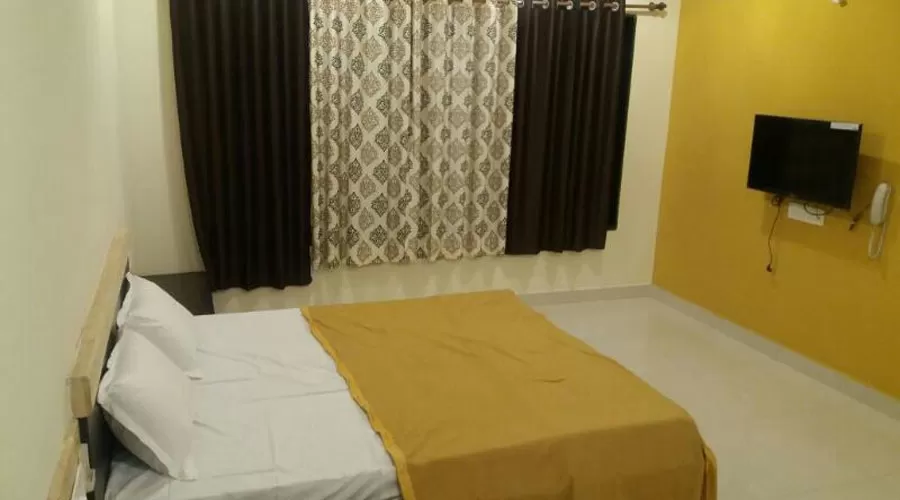 Hotel kalpataru Malvan