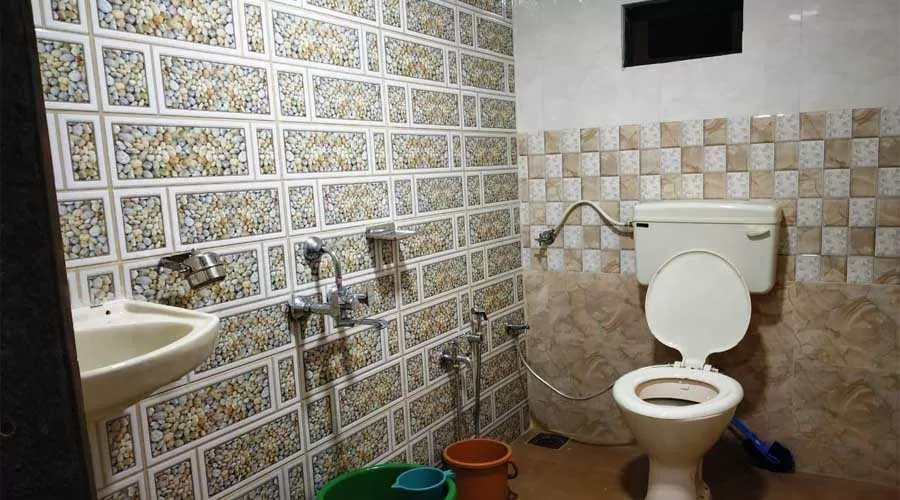 Shree Rameshwar Beach Nyahari Niwas Devbag