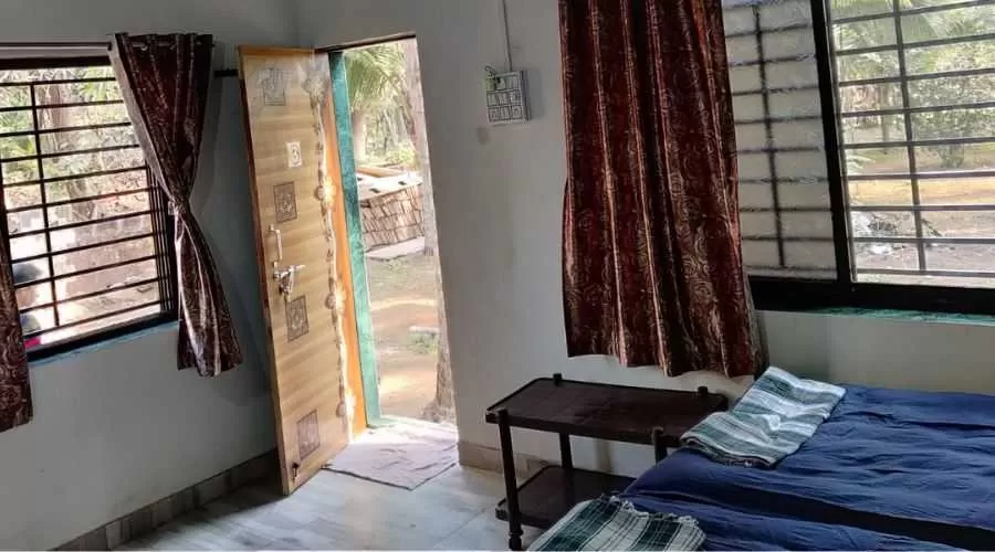 Swapnapurti HomeStay and Bhojnalaya Anjarle