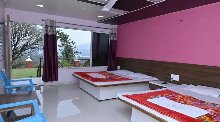 AC Deluxe Room