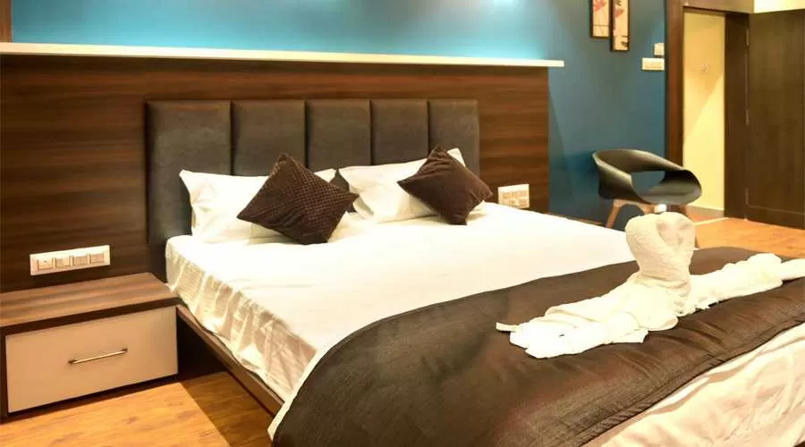 Hotel Limelight kudal