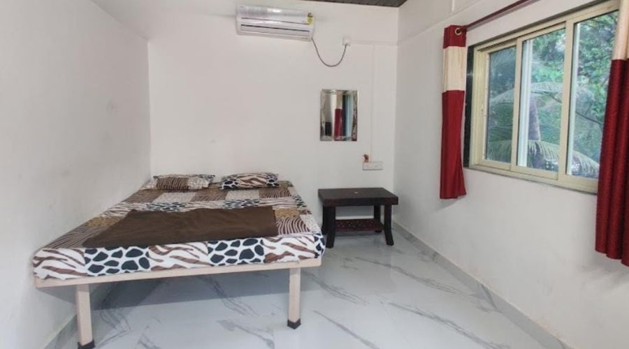 AC Room In Anjarale