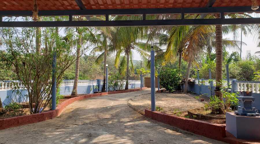 Shekhar villa devgad