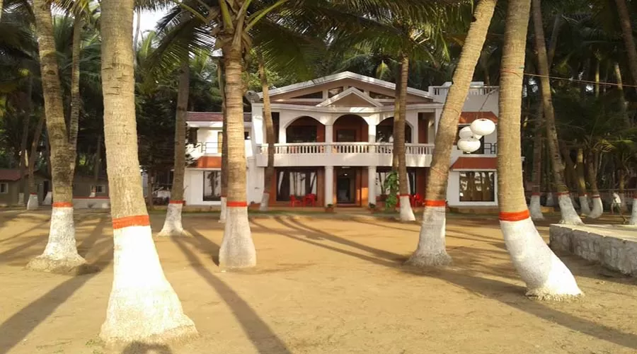 Palm Beach Paradise murud janjira at hotelinkonkan.com