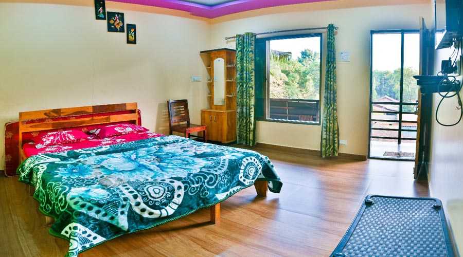 New Aarya Home Stay tarkarli