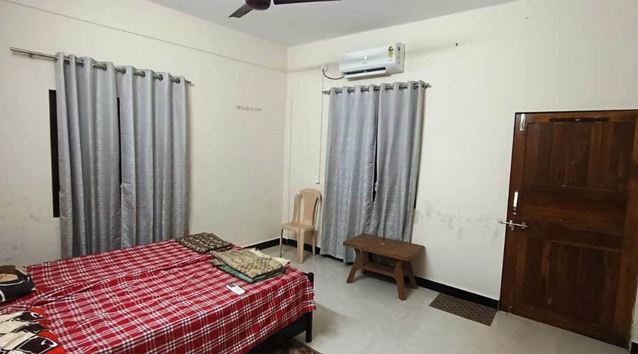Ac room in rajapur