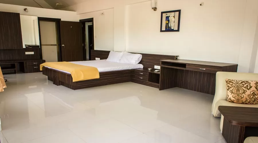 Royal villa in kashid at hotelinkonkan.com