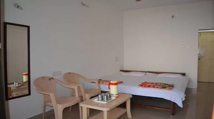 non ac rooms in velneshwar