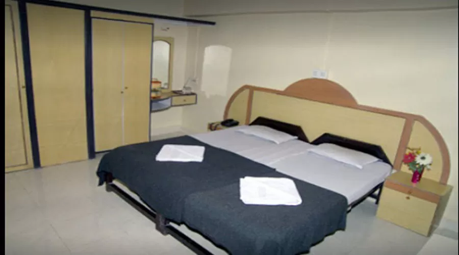 Ac rooms in ganpatipule