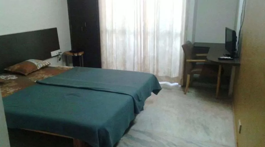 Hotel Daryasarang Palace in ganpatipule hotelinkonkan.com