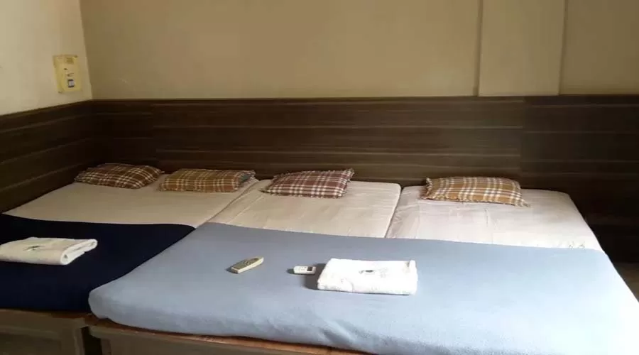 Athithi Lodge ganpatipule hotelinkonkan.com