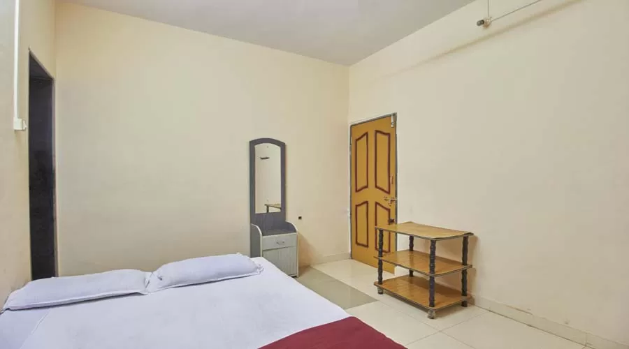 Non ac room hotels in ganpatipule