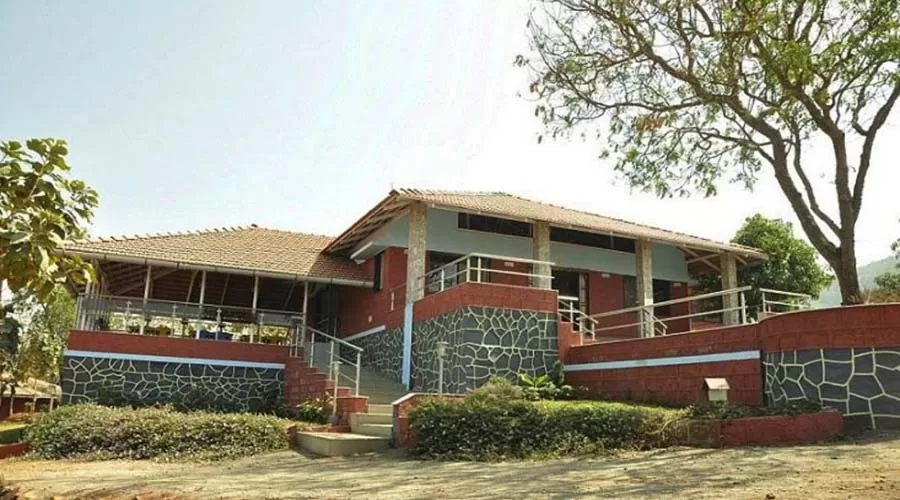 Panthastha Prangan hotel in diveagar at hotelinkonkan.com