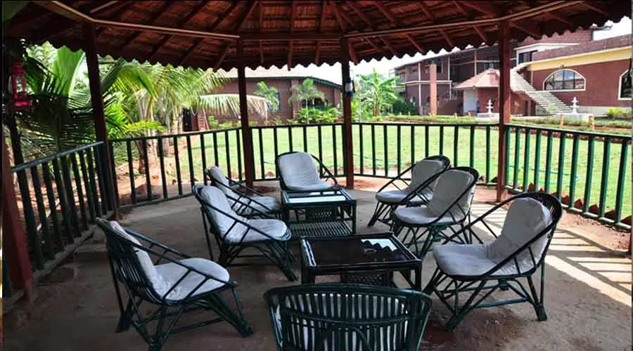 Chira Meadows Eco Resort hotelinkonkan.com