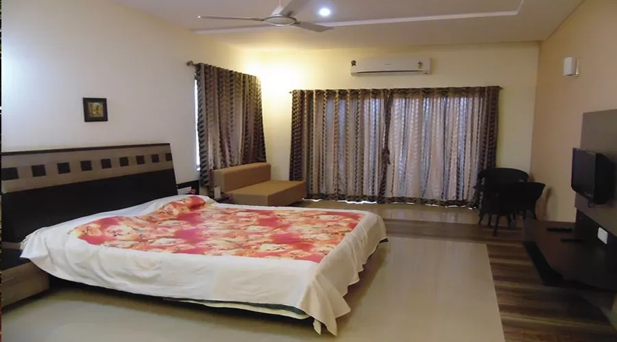 The Mango Inn hotel in dapoli hotelinkonkan.com