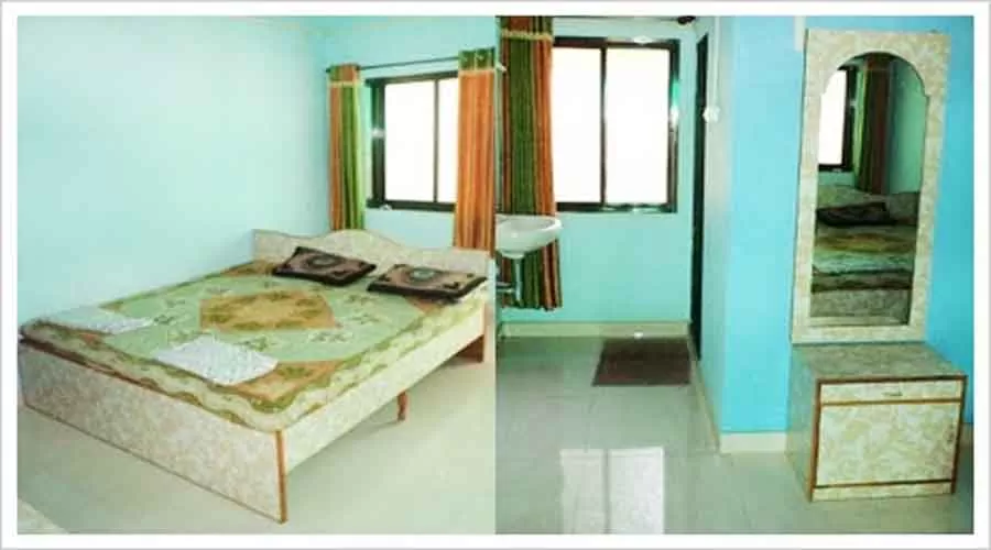 SK Guest House kashid at hotelinkonkan.com
