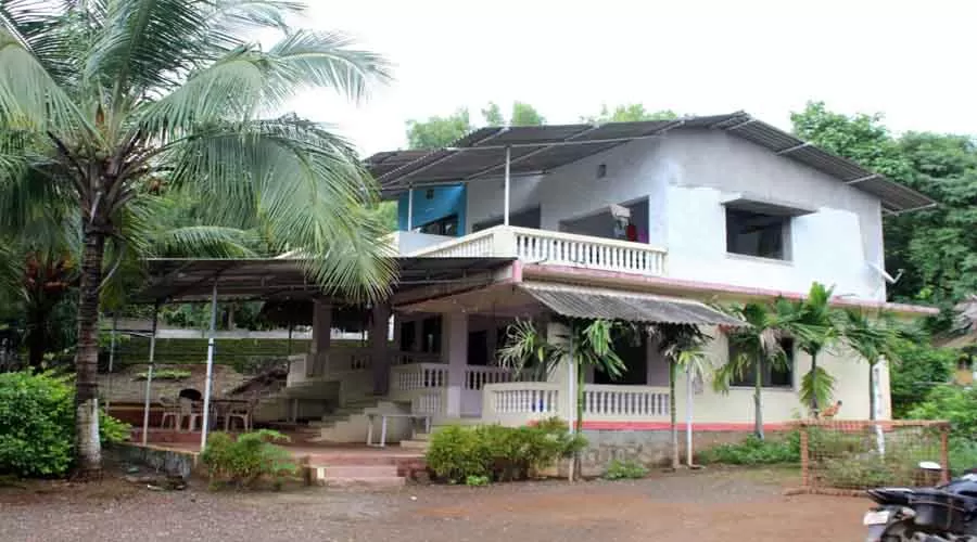 SK Guest House kashid at hotelinkonkan.com