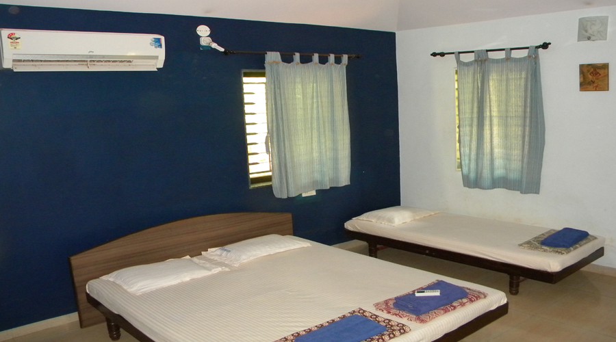 AC rooms in dapoli