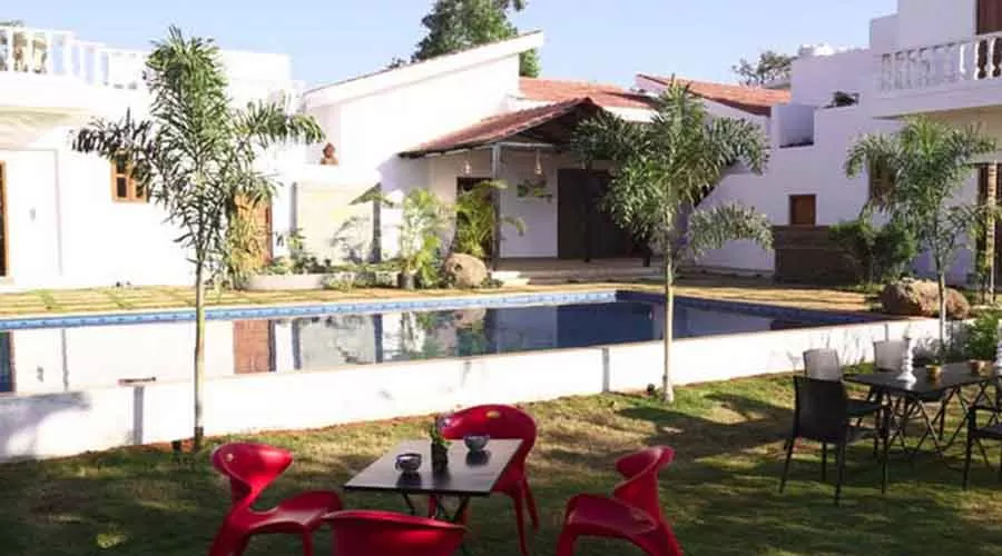 Hotel Casa De La luna hotel in alibaug at hotelinkonkan.com