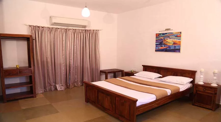 Hotel Casa De La luna in alibaug at hotelinkonkan.com