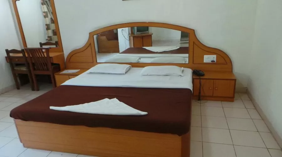 Sun N Sea Beach Resort alibaug at hotelinkonkna.com