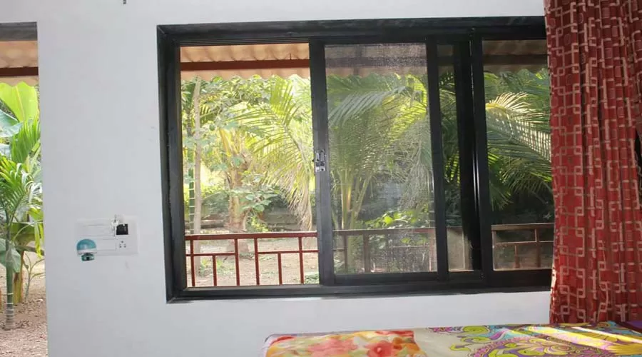 Sandys Cottage in alibaug at hotelinkonkan.com