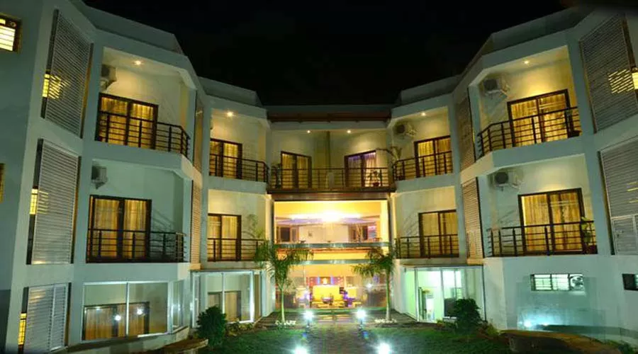 Blue Water Resort tarkarli at hotelinkonkan.com