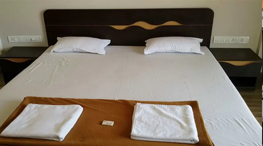 Blue Heaven Beach Resort tarkarli