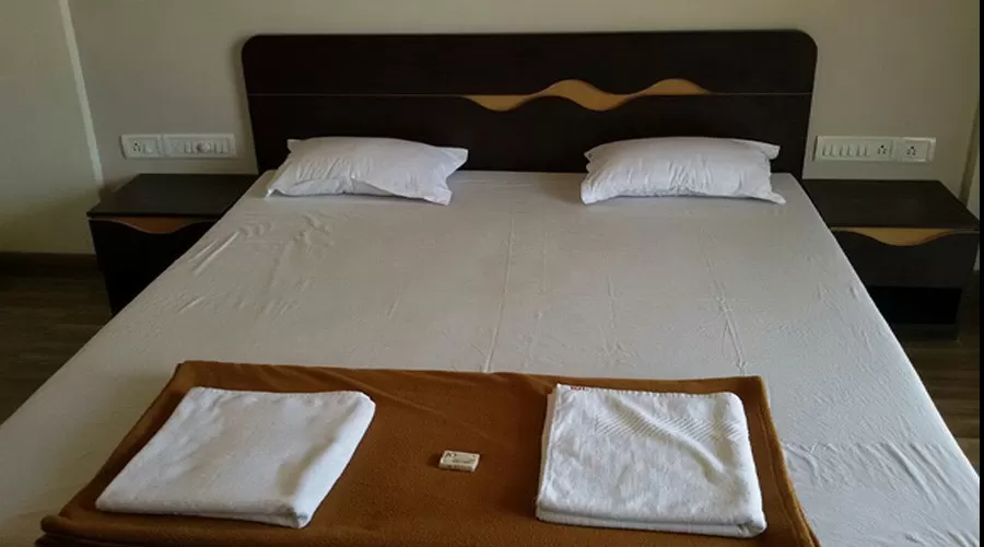 Deluxe AC Room in tarkarli