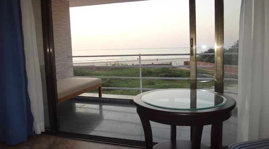 Avisa Nila Beach Resort in tarkarli at hotelinkonkan.com