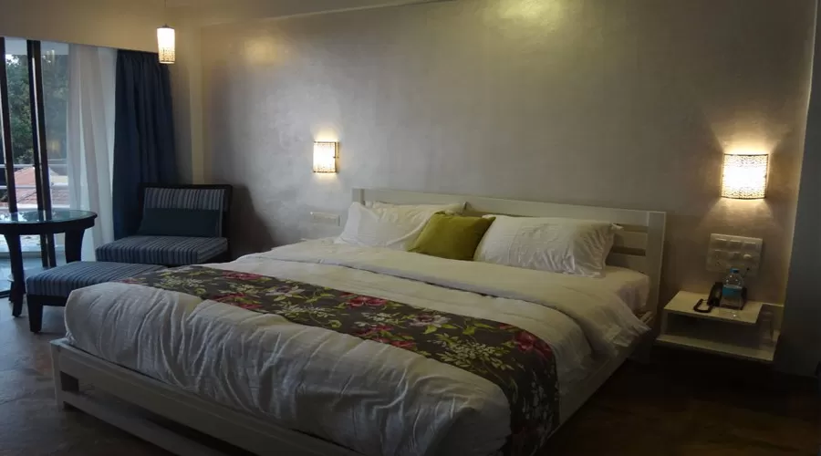 Avisa Nila Beach Resort in tarkarli at hotelinkonkan.com