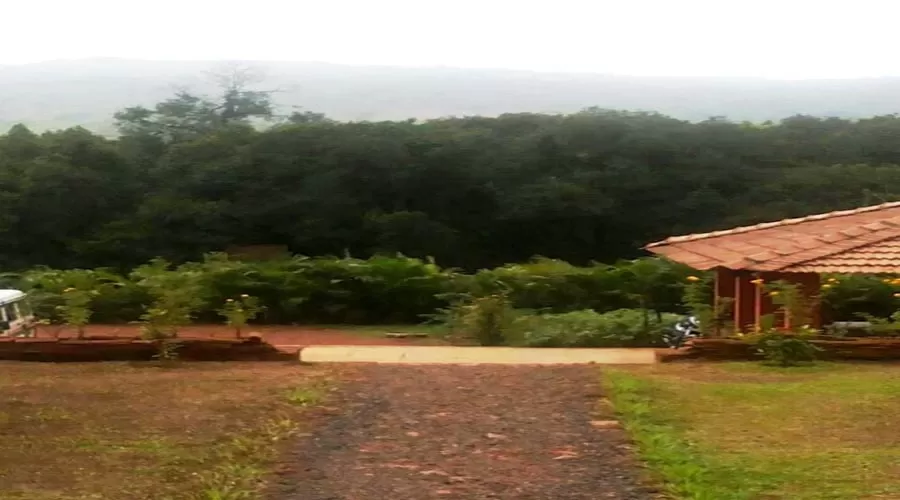 Nisarg Family Resort in amboli at hotelinkonkan.com