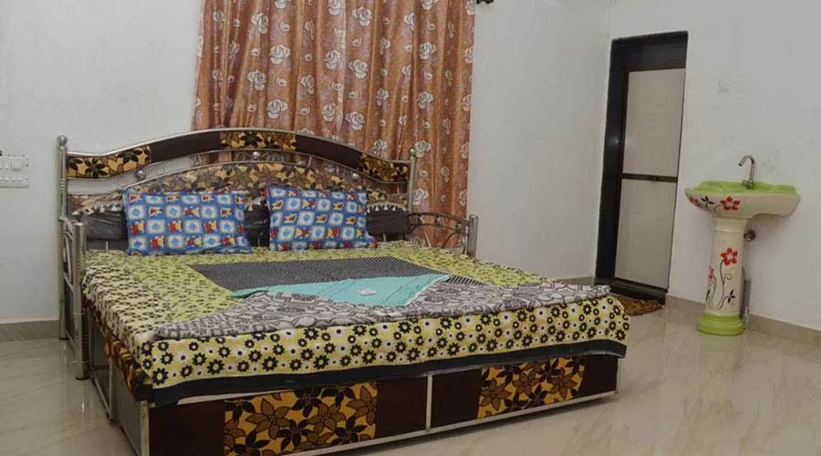 Sai Raj Beach Resort tarkarli at hotelinkonkan.com