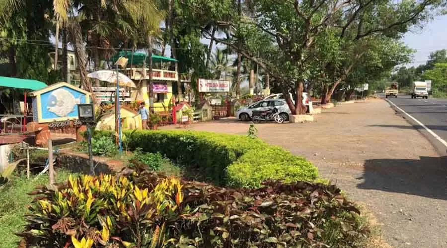 Hotel Open Umbrella Mangaon at hotelinkonkan.com