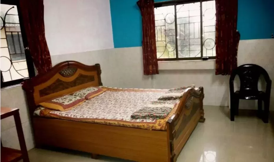 Ac room in varsoli