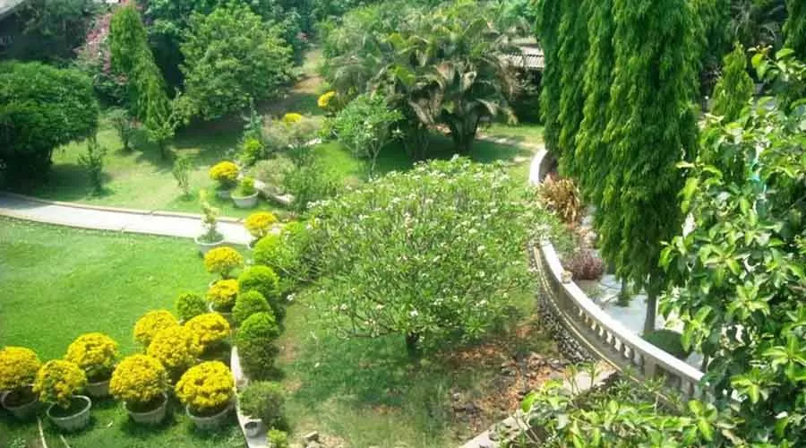 Kamath Recsidency nagothane at hotelinkonkan.com