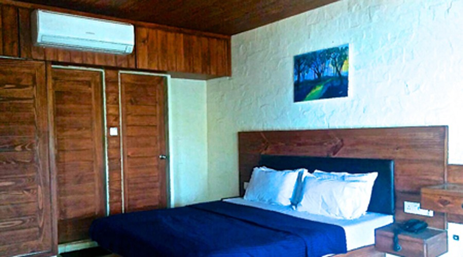 Ac rooms in kolad at hotelinkonkan.com