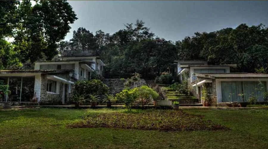 Mahua Resort in phansad at hotelinkonkan.com