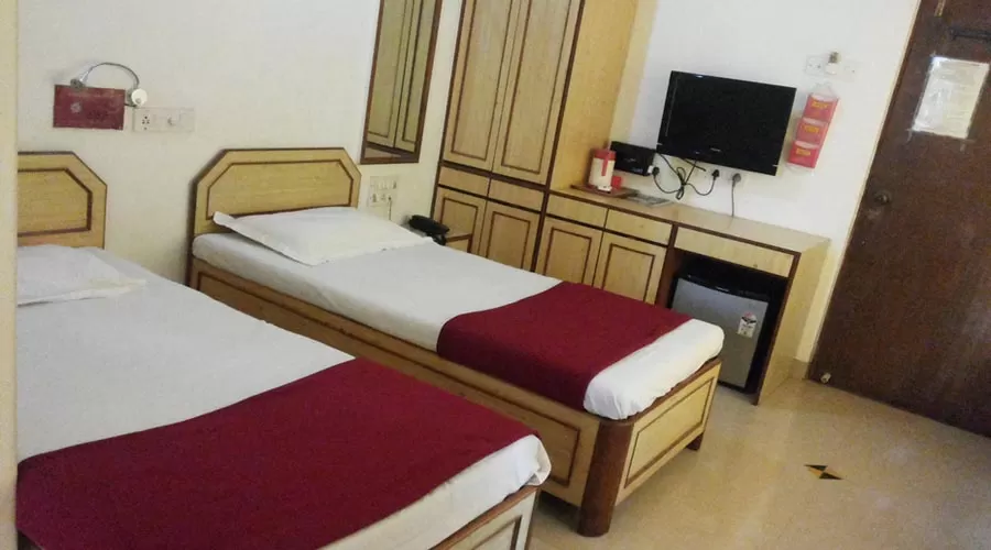 Non ac room in mahad