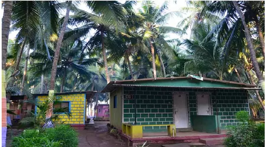 Garva Beach Resort  in kolthare at hotelinkonkan.com