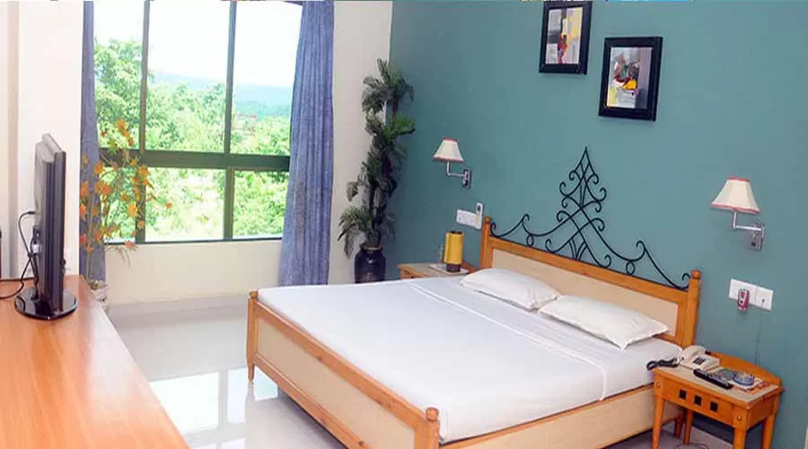 Neelams Countryside in kankavali at hotelinkonkan.com