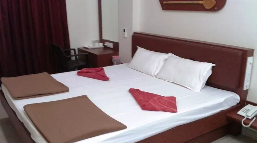 Konark Residency hotelsinkonkan.in