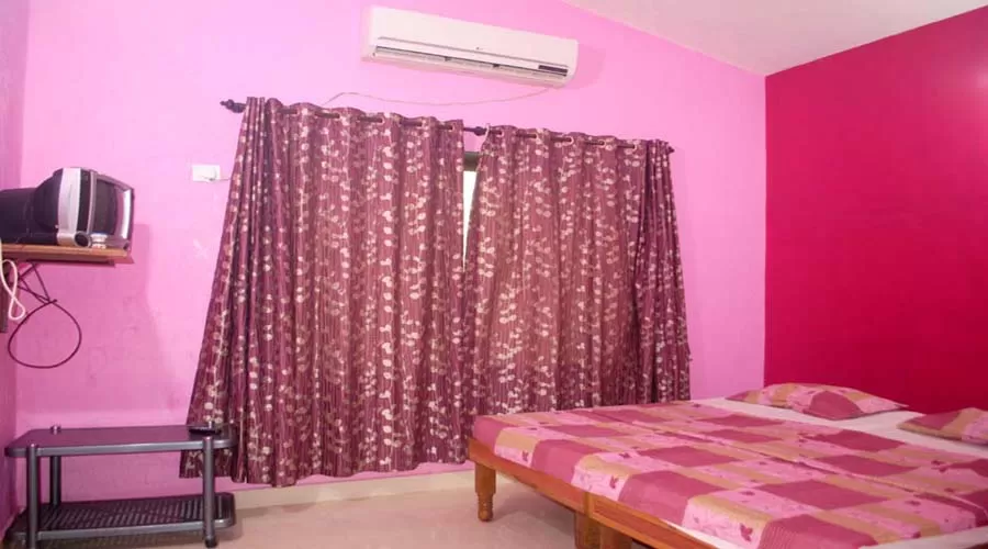 Ac rooms in harnai near beach