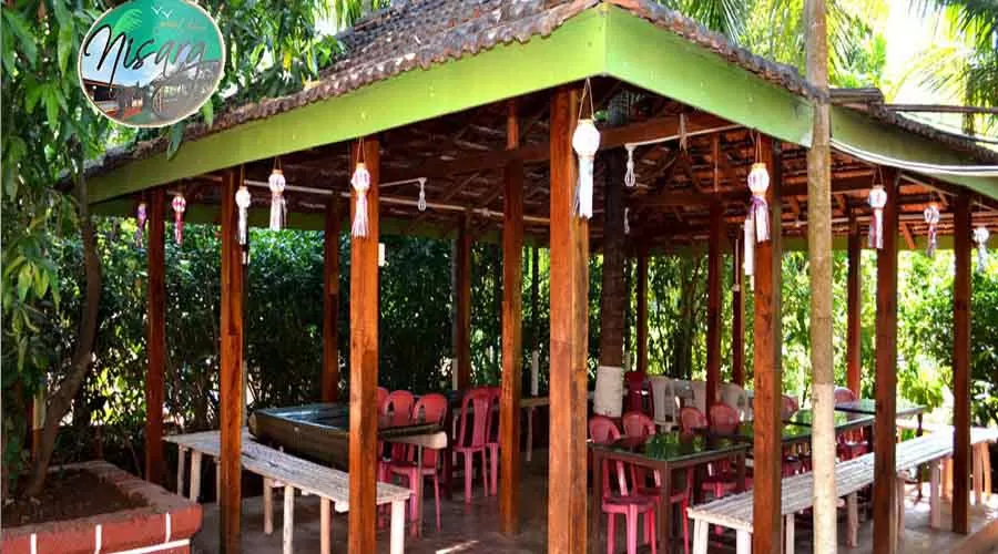 Nisarg Resort in guhagar at hotelinkonkan.com