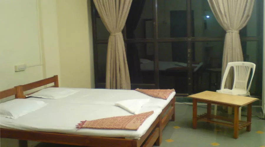 Hotel Annapurna in guhagar at hotelinkonkan.com