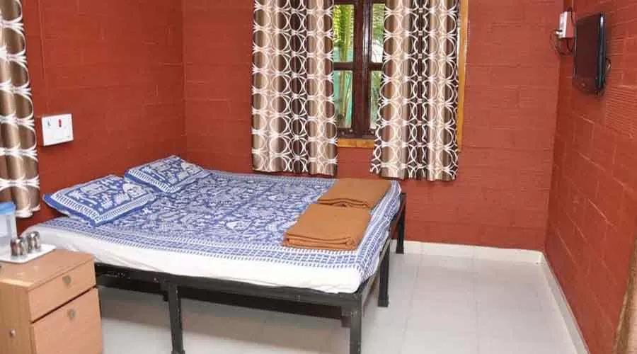 Non ac room in Revdanda