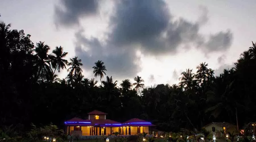 Awesome cottage in revdanda at hotelinkonkan.com