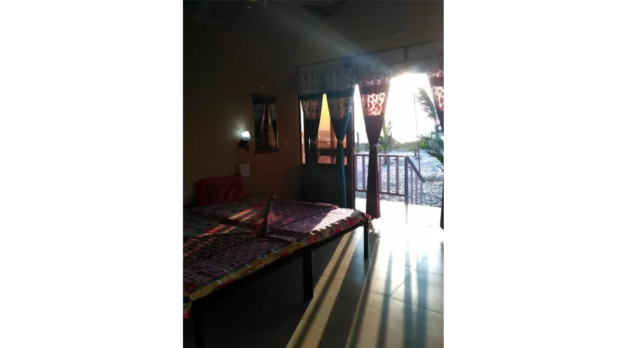 Manali Resort tarkarli